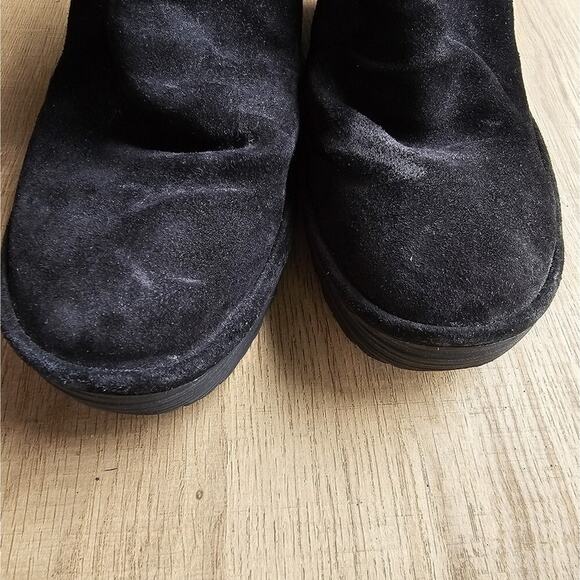 Fly London Yebi Wedge Ankle Boot Womens 9 9.5 Black Suede Tie Back Minimalist - Picture 3 of 7